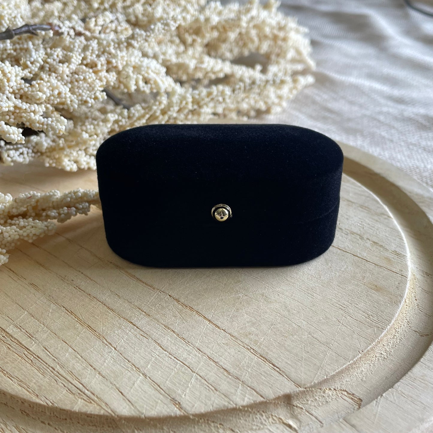 Black Velvet Ring Case