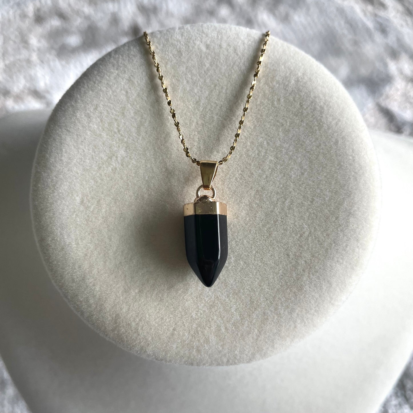 Pointed Crystal Pendant Necklace